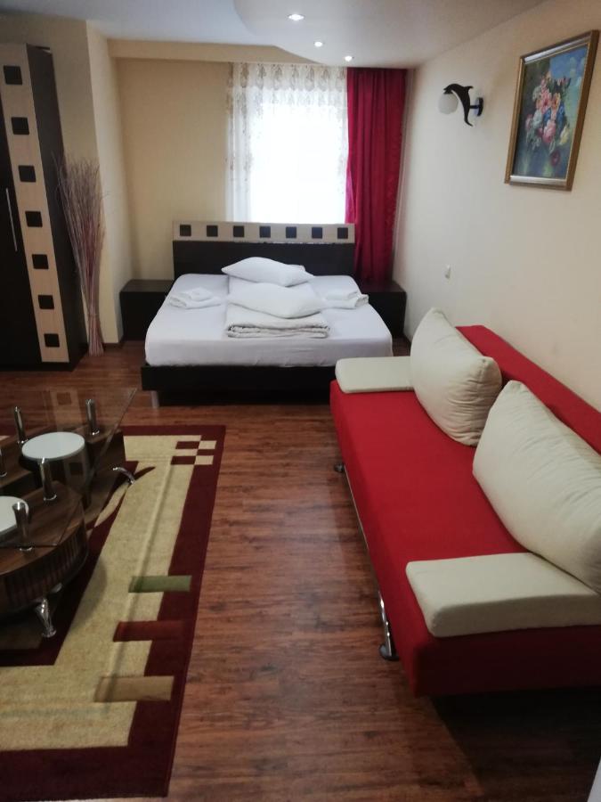 Pension, Camping & Biker Station Zur Deutschen Eiche Ciocanesti Εξωτερικό φωτογραφία
