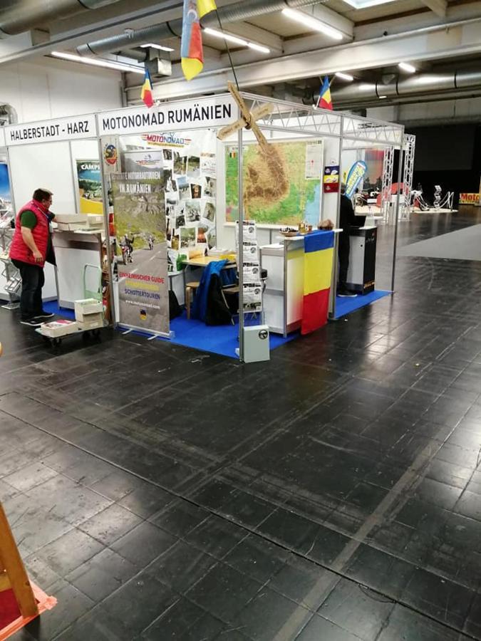 Pension, Camping & Biker Station Zur Deutschen Eiche Ciocanesti Εξωτερικό φωτογραφία